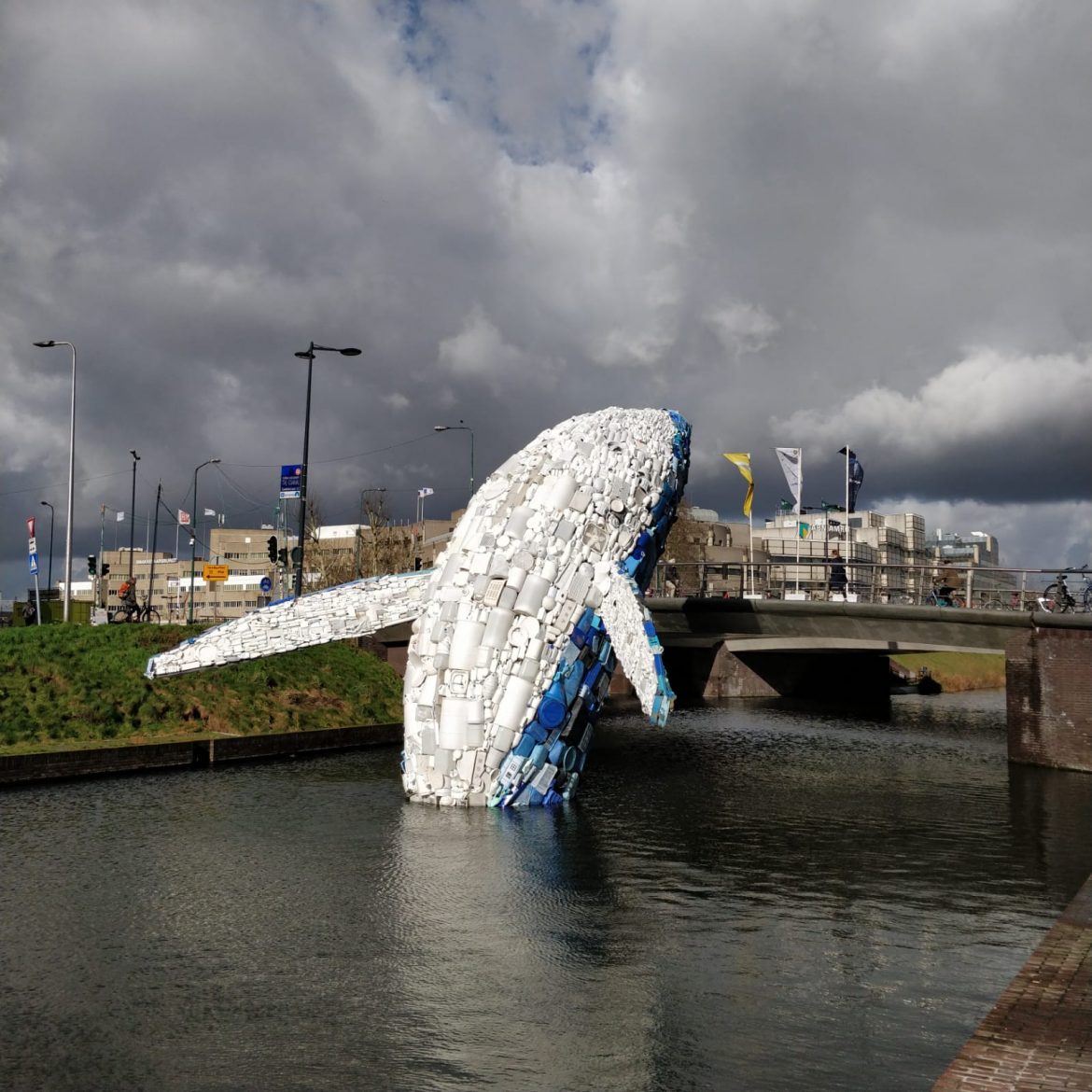 Plastic Walvis in Utrecht